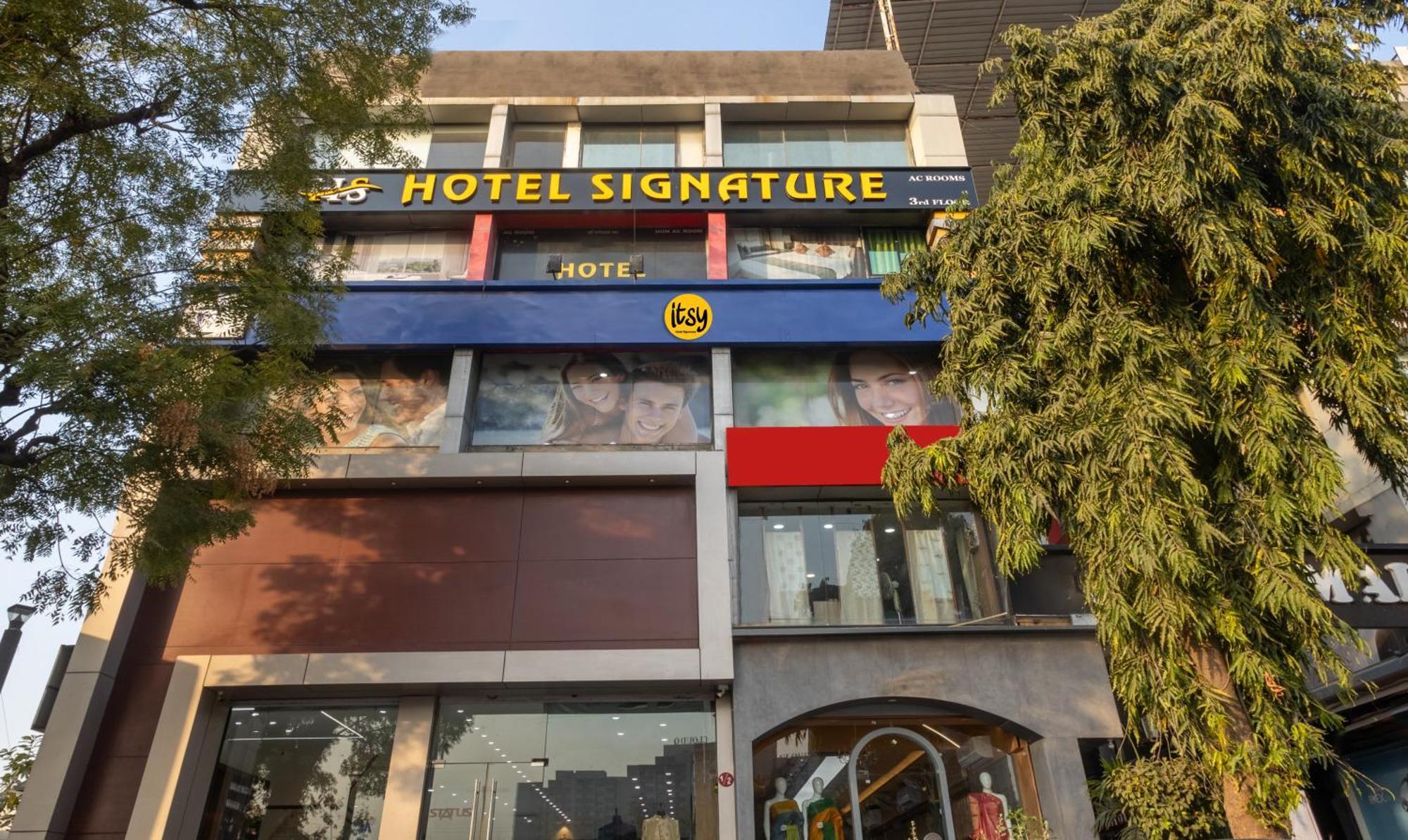 Itsy Hotels Signature, Nehru Nagar Ахмедабад Экстерьер фото